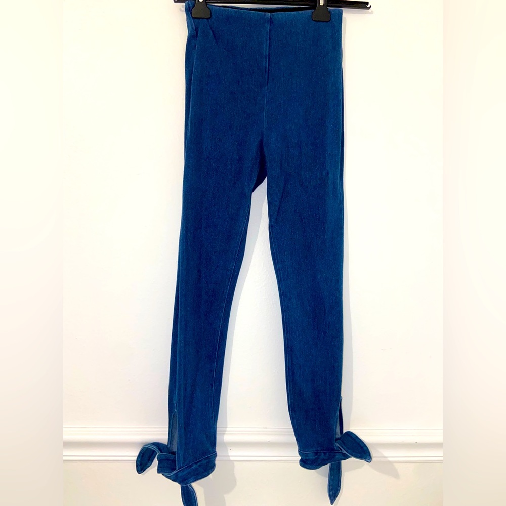 Knot ankle blue pants